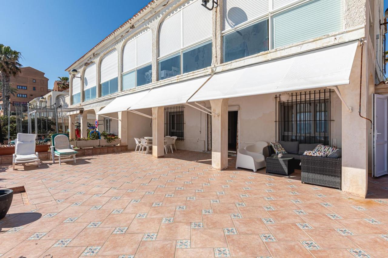 Beachfront Bliss: Apartamento A Pie De Playa Alicante Esterno foto