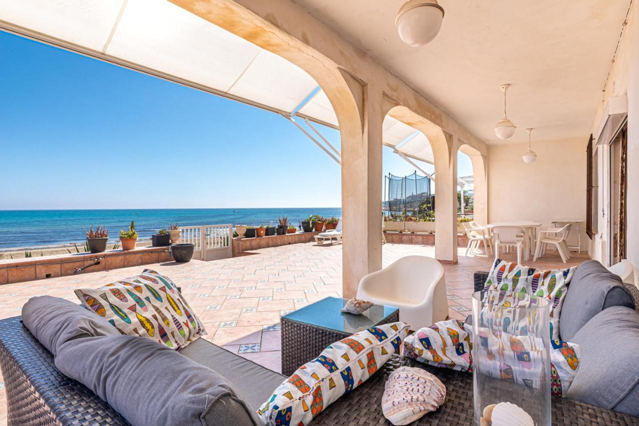 Beachfront Bliss: Apartamento A Pie De Playa Alicante Esterno foto