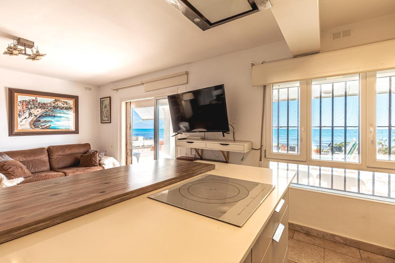 Beachfront Bliss: Apartamento A Pie De Playa Alicante Esterno foto